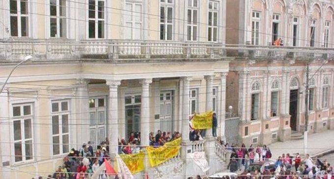 Justiça determina pagamento dos salários dos Servidores de Pelotas