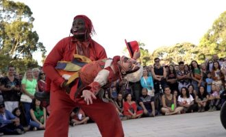 Sesc Pelotas apresenta espetáculo teatral de rua sobre a vida do revolucionário Carlos Marighella