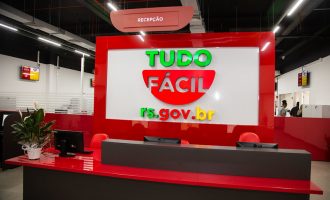 Serviços do Sanep estão disponíveis na unidade Tudo Fácil Pelotas