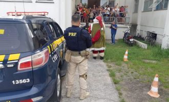 PRF realiza eventos de Natal solidário em Pelotas