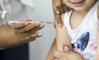 Brasil alcança 95% da meta de imunização de crianças até um ano em 2023