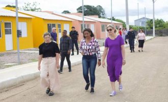 Paula faz nova vistoria no loteamento Estrada do Engenho