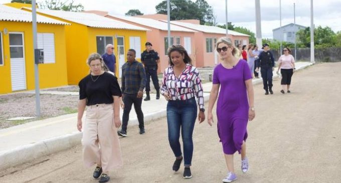 Paula faz nova vistoria no loteamento Estrada do Engenho