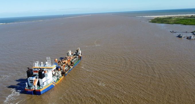 Dragagem de manutenção do canal de acesso ao Porto do Rio Grande é concluída com a retirada de 3,1 milhões de metros cúbicos de sedimentos