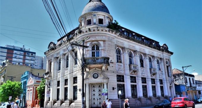 Assinado contrato para restauro do antigo Banco do Brasil