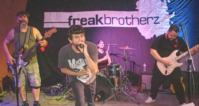 Banda Freak Brotherz promove a sétima edição do Freak Festival em Pelotas