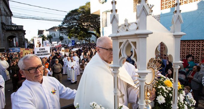 Corpus Christi marca a gratidão à solidariedade na crise climática