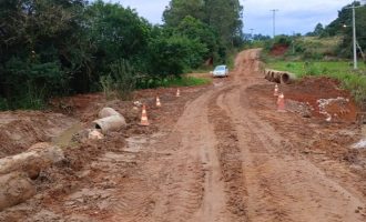 Estrada Capão do Almoço recebe manutenção