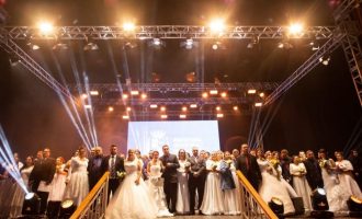 Casamento Coletivo oficializa união de 43 casais