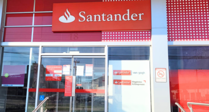 Fechamento de agência do Santander das Três Vendas afeta atendimento em Pelotas