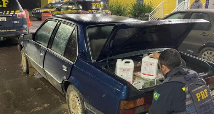 PRF prende contrabandista com carro carregado de agrotóxicos em Pelotas