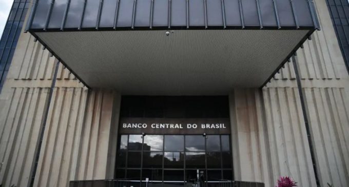 Entidades industriais e do comércio divergem sobre manutenção da Selic