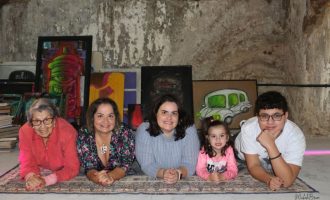 Exposição “Tons de Mãe” na 4 Galeria de Arte e Café