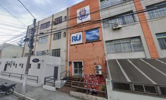 Rádio Universidade inicia semana com novidade na programação