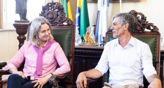 Transição inicia com reunião entre Marroni e Paula