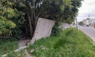 Muro e escola abandonada, assim é a situação do Dom João Braga