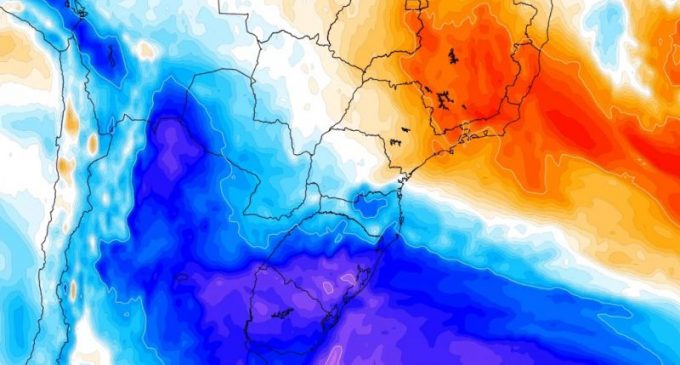 Massa de ar frio traz clima de outono em pleno dezembro