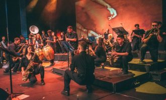Orquestra uruguaia La Ventolera traz experiência única à Pelotas