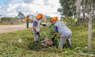 Mutirão de limpeza da Prefeitura chega à Colônia Z3