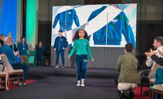 Escolas estaduais começam a receber os novos uniformes a partir de segunda-feira (10)
