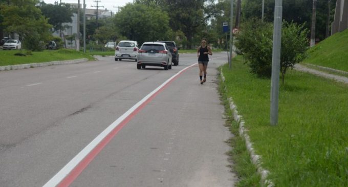 Prefeitura dá início à ciclofaixa da Juscelino