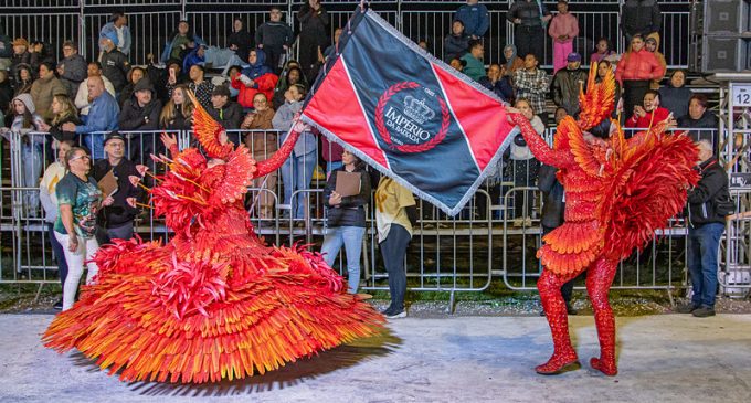 Império da Baixada é a campeã do Grupo Especial do Carnaval de Pelotas 2025