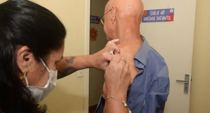 Prefeitura recebe 20 mil doses de vacina contra influenza
