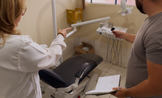 Cadeiras odontológicas passarão por manutenção