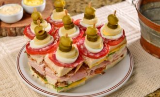 Quinzena Lanches e Petiscos inicia no dia 17 em Pelotas