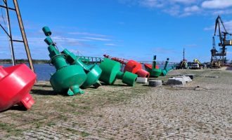 Portos RS realiza reposicionamento e substituição de boias na Hidrovia de Pelotas