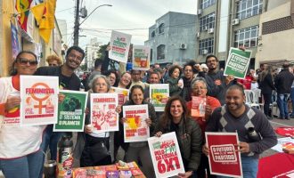 1º de maio reúne trabalhadoras e trabalhadores de Pelotas em ato promovido por Centrais Sindicais