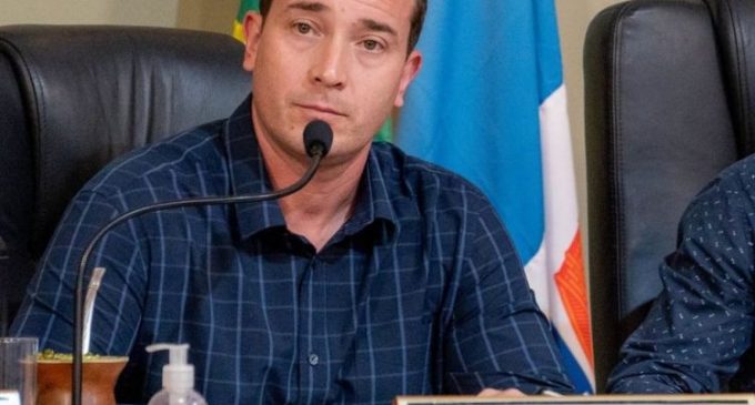 Presidente da Câmara vira Prefeito de Pelotas