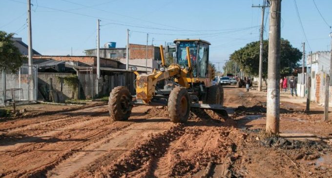 Marroni vistoria obra de drenagem em andamento na zona norte