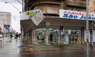 Temporal causa estragos em Pelotas