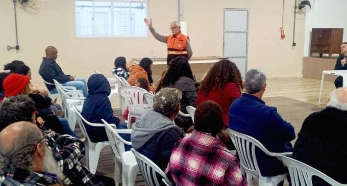 Prefeitura dialoga com a comunidade da Colônia Z3