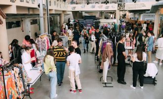 Feira em Pelotas une moda, artesanato e sustentabilidade