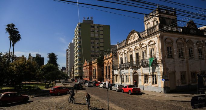 Sindilojas Pelotas e Sebrae discutem projeto inédito de revitalização do Centro Histórico