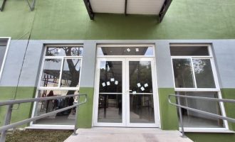 Hospital Escola e UFPel transferem ambulatórios para prédio da antiga Laneira Pelotense