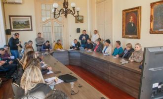 Reunião discute detalhes do Desfile de 7 de Setembro