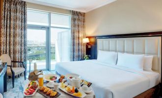 Novas regras de check-in e check-out valem para hotéis e pousadas em todo o país