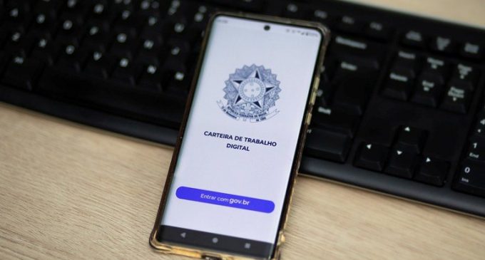 Brasil supera 1,5 milhão de empregos com carteira assinada em oito meses de 2025