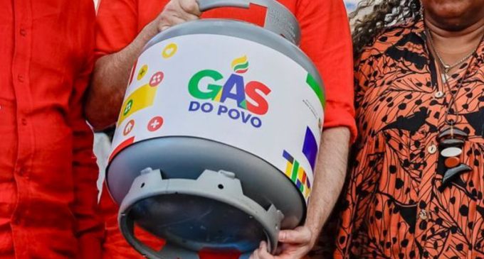 Gás gratuito chega a 1 milhão de famílias a partir de segunda-feira