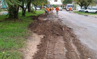 Em dois dias, Prefeitura remove 252 metros cúbicos de areia no Areal Fundos