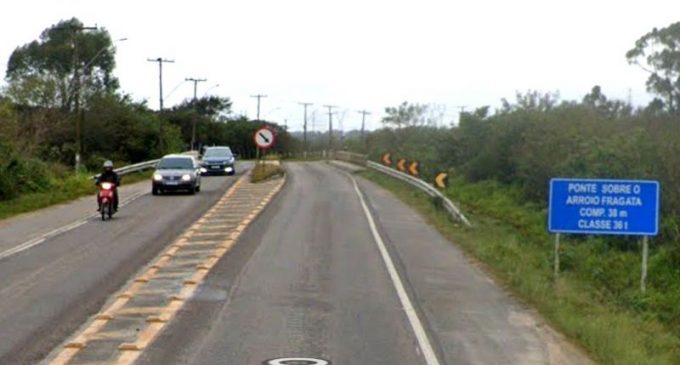 Pare e Siga na BR-392/RS, em Capão do Leão, nesta quarta-feira (17)