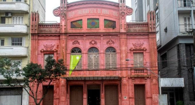 Sem data para reabrir, PPCI do Theatro Sete de Abril está tramitando