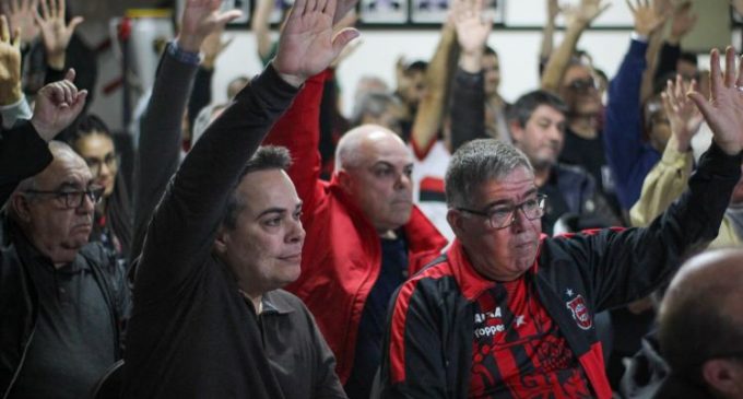 Noite histórica: Conselho aprova proposta para transformar o Brasil em SAF