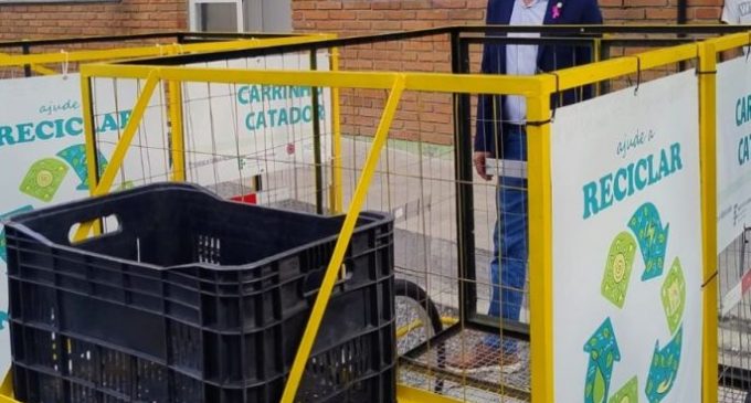 Centro Pop de Pelotas recebe carrinhos de reciclagem