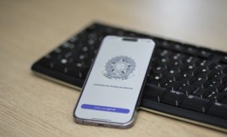 Em nove meses, Brasil gera 1,7 milhão de empregos com carteira assinada