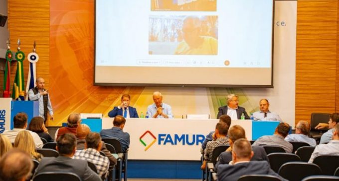 Na Famurs, entidades articulam próximos passos por socorro a agricultores endividados no RS