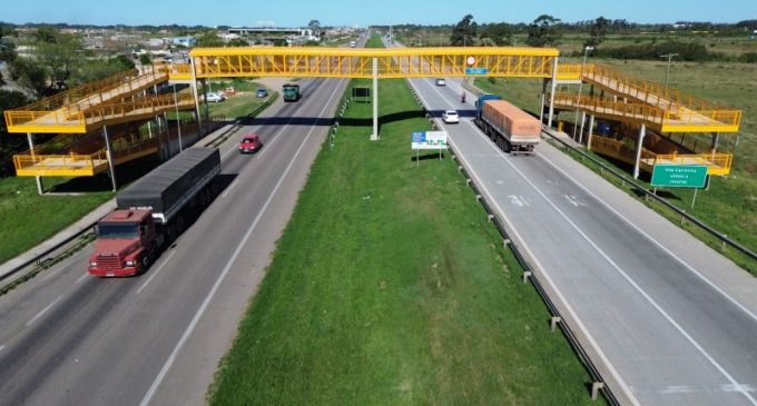 Passarelas do Polo Rodoviário de Pelotas são revitalizadas